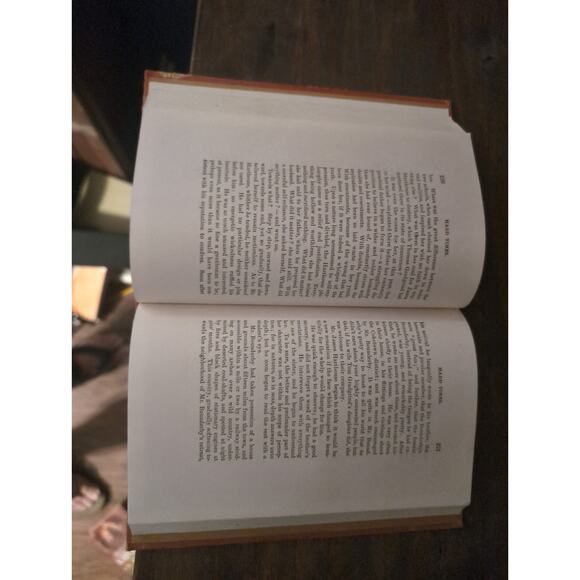 Charles Dickens Hard Times Hardcover Book, Harper & Brothers 1960, Classic - Picture 6 of 6